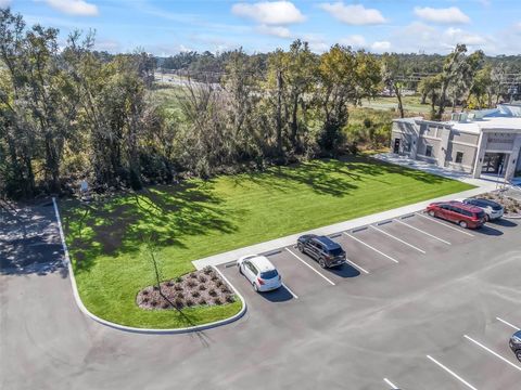 9481 N US HIGHWAY 301 WILDWOOD FL 34785