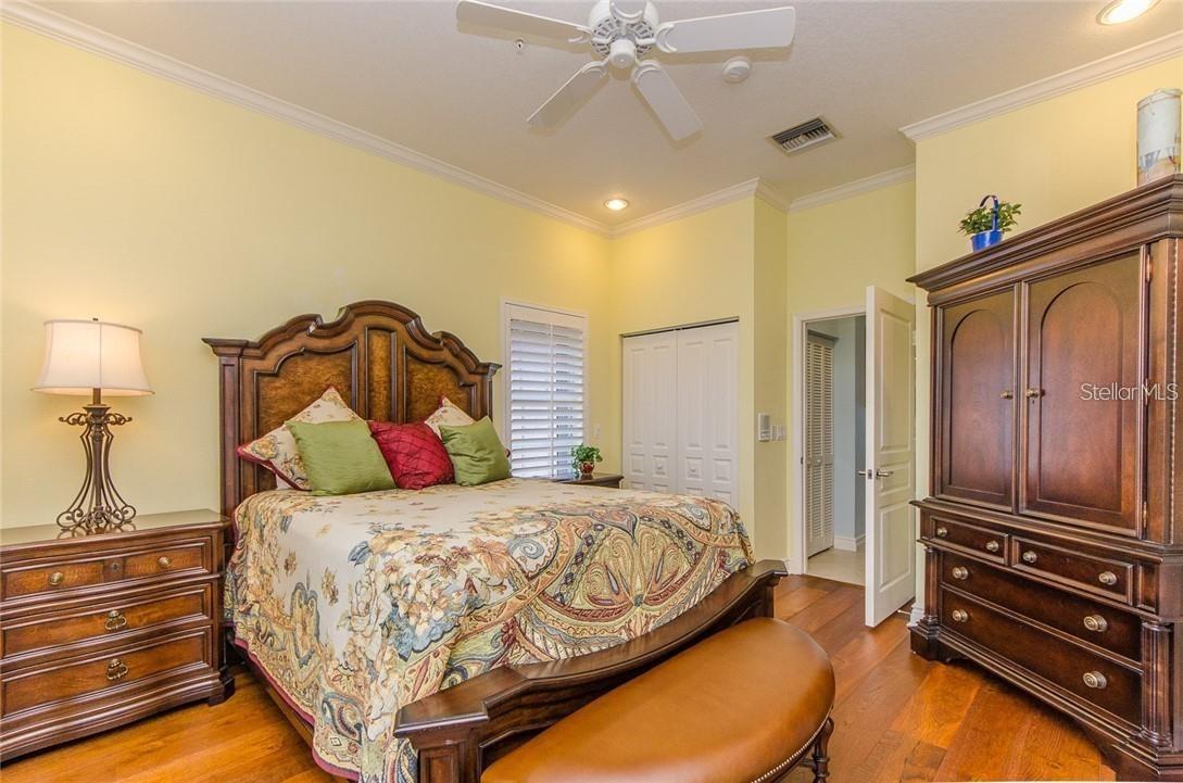 BELLA PLAYA TWNHMS - Residential