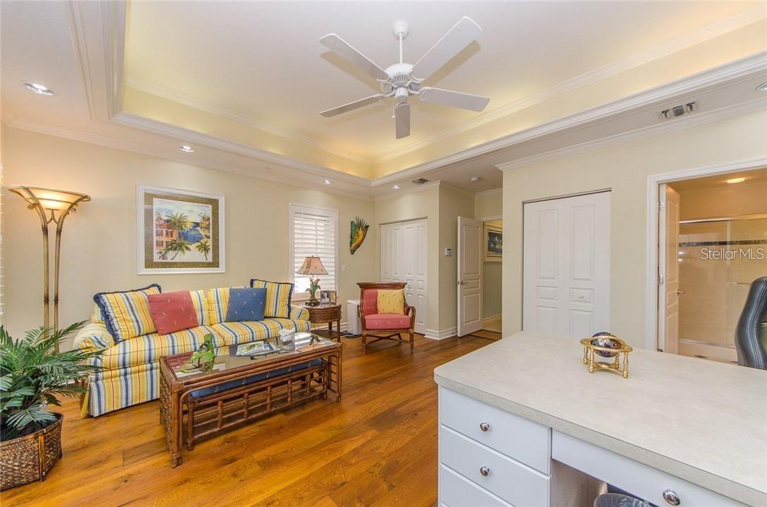 BELLA PLAYA TWNHMS - Residential