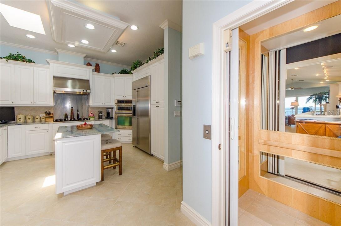 BELLA PLAYA TWNHMS - Residential