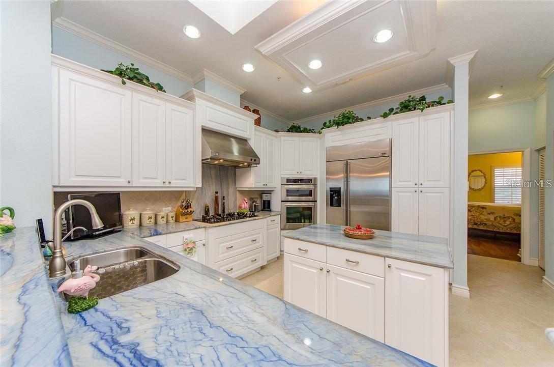 BELLA PLAYA TWNHMS - Residential