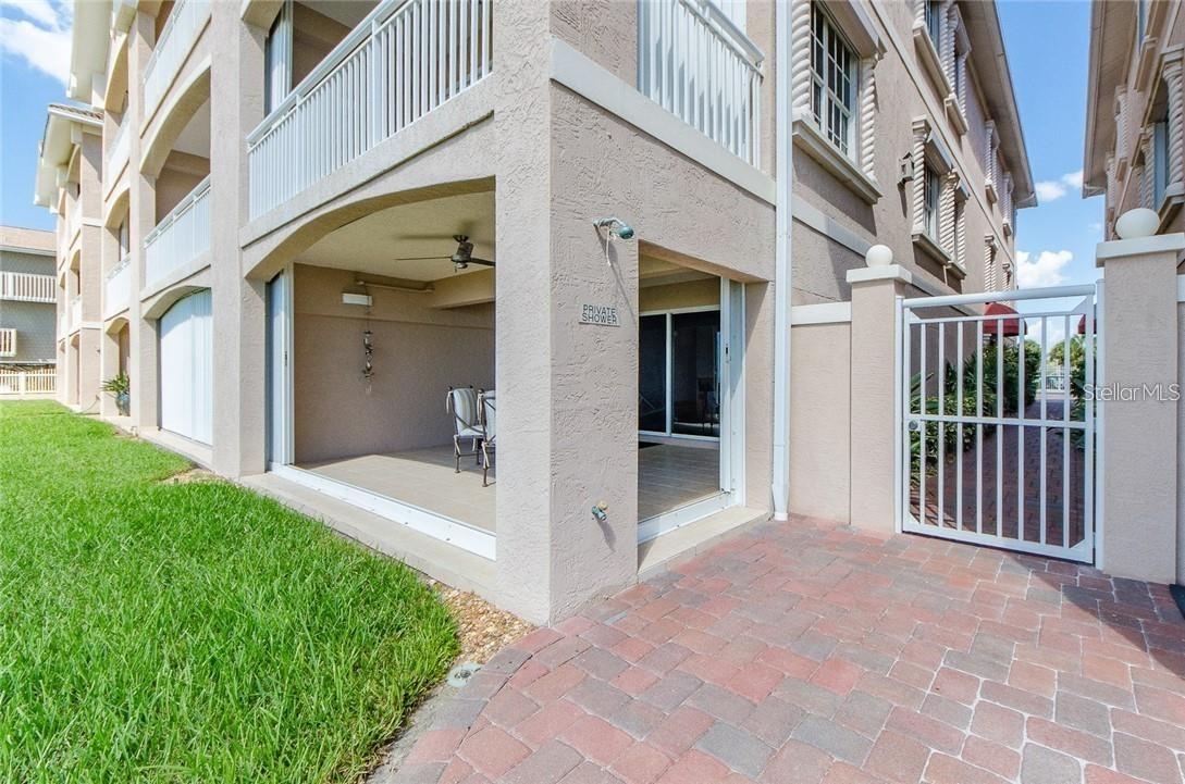 BELLA PLAYA TWNHMS - Residential