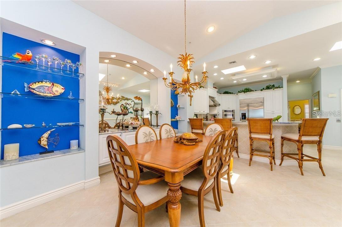 BELLA PLAYA TWNHMS - Residential