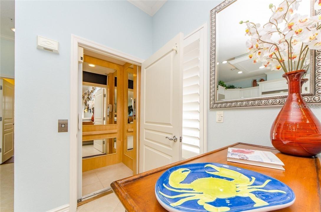 BELLA PLAYA TWNHMS - Residential