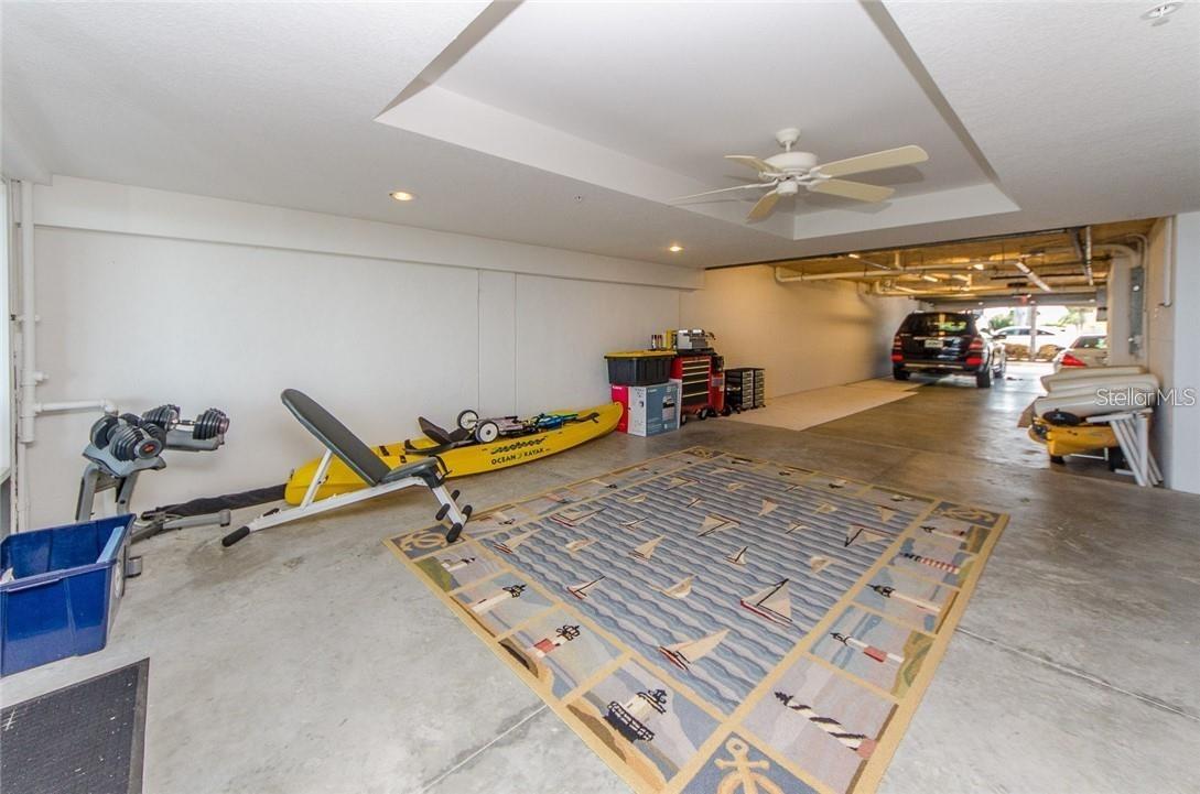 BELLA PLAYA TWNHMS - Residential