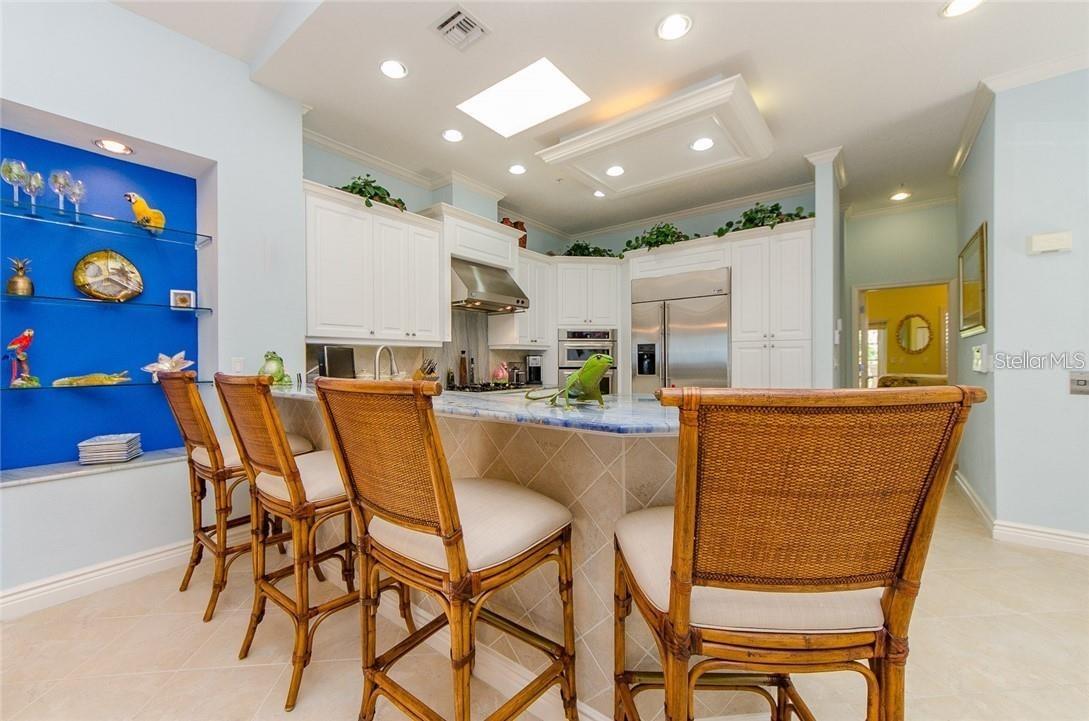 BELLA PLAYA TWNHMS - Residential