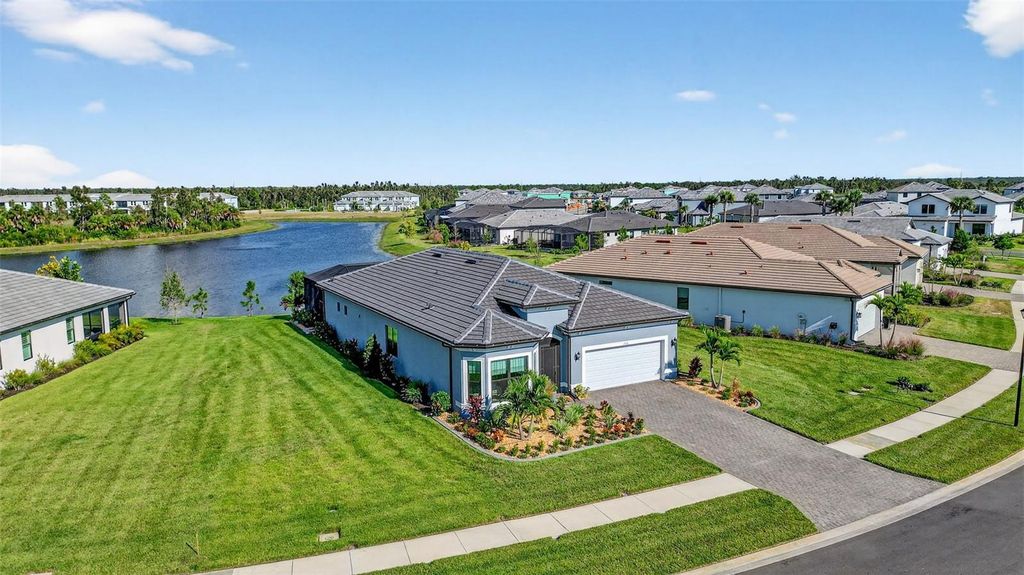 Photo of 17312 Luminous Avenue, Venice, FL 34293 (MLS # C7516170)