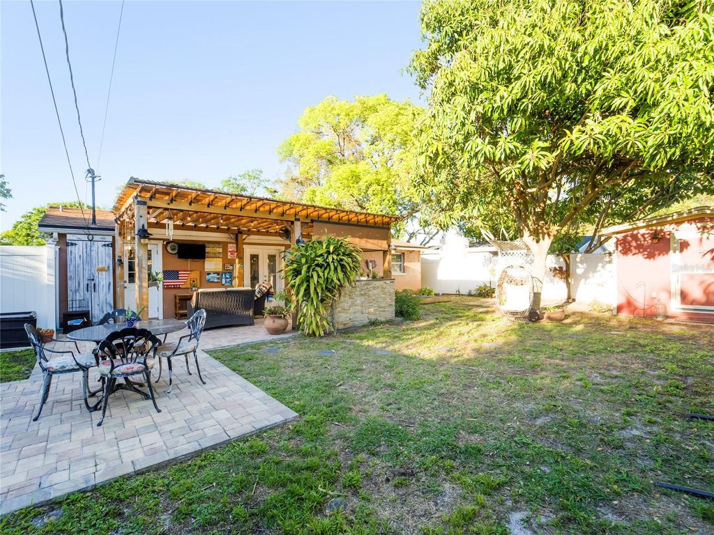 listing image 44