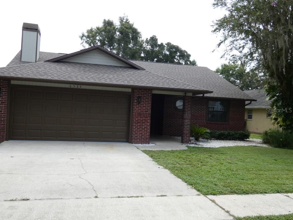 Photo of 6534 Foxmoor Drive, Zephyrhills, FL 33542 (MLS # W7878857)