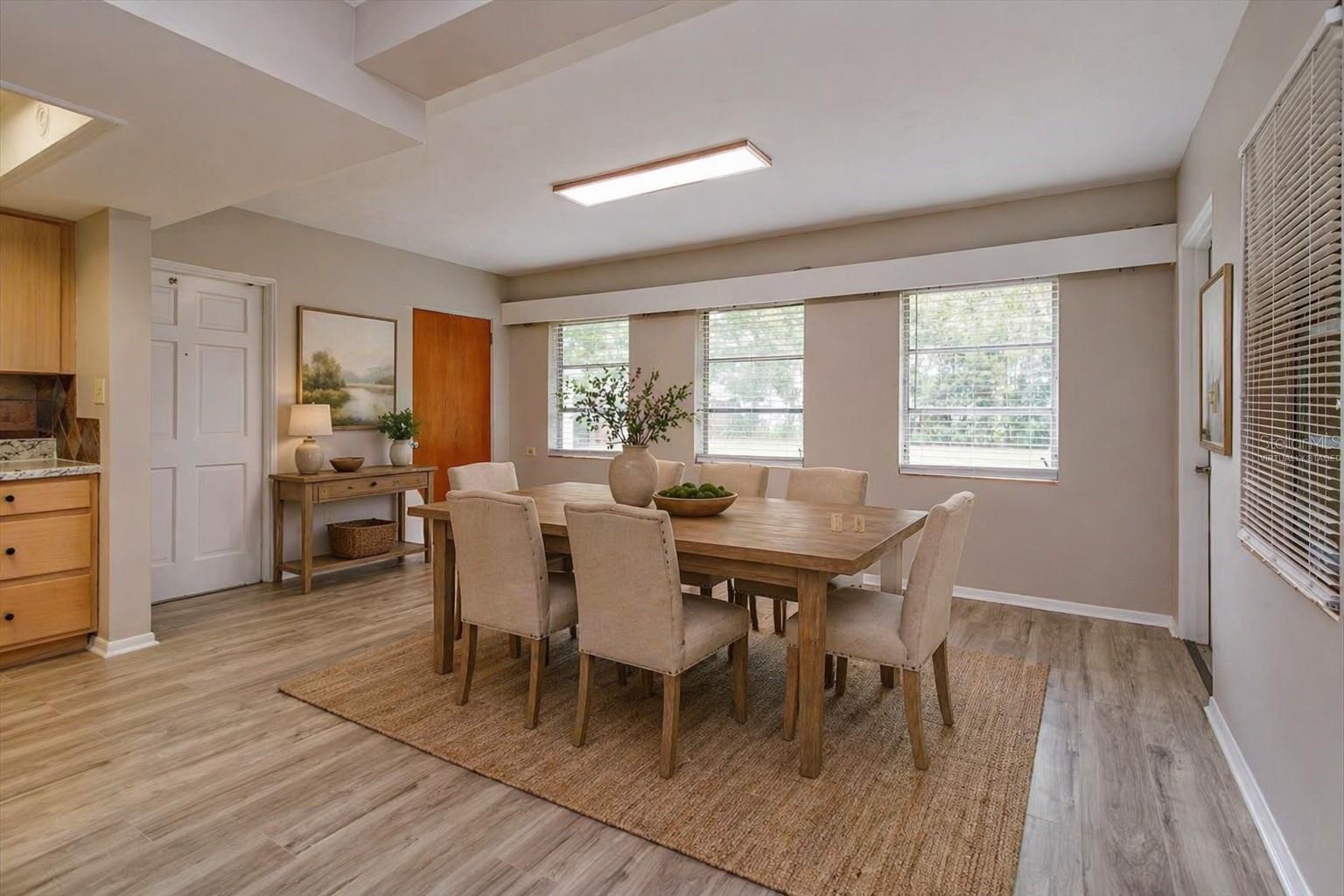 TAVARES LAKEWOOD PARK - Residential