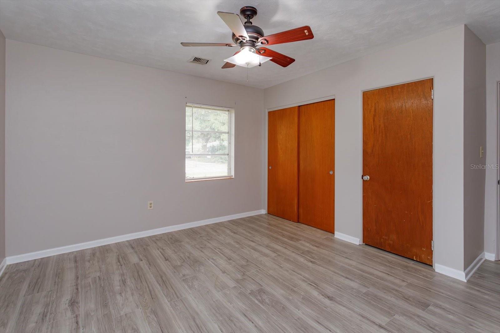 TAVARES LAKEWOOD PARK - Residential