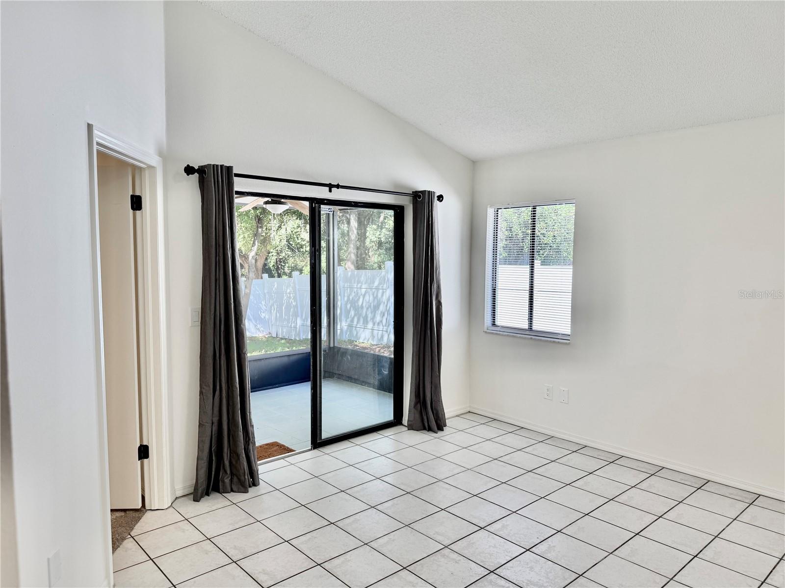 PIEDMONT PARK - Residential