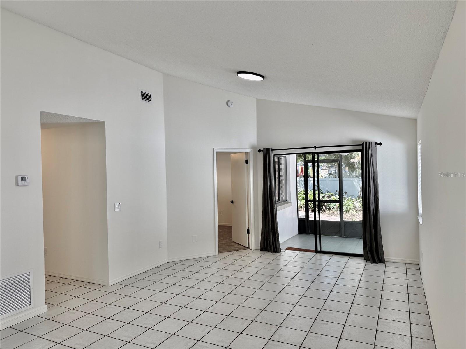 PIEDMONT PARK - Residential