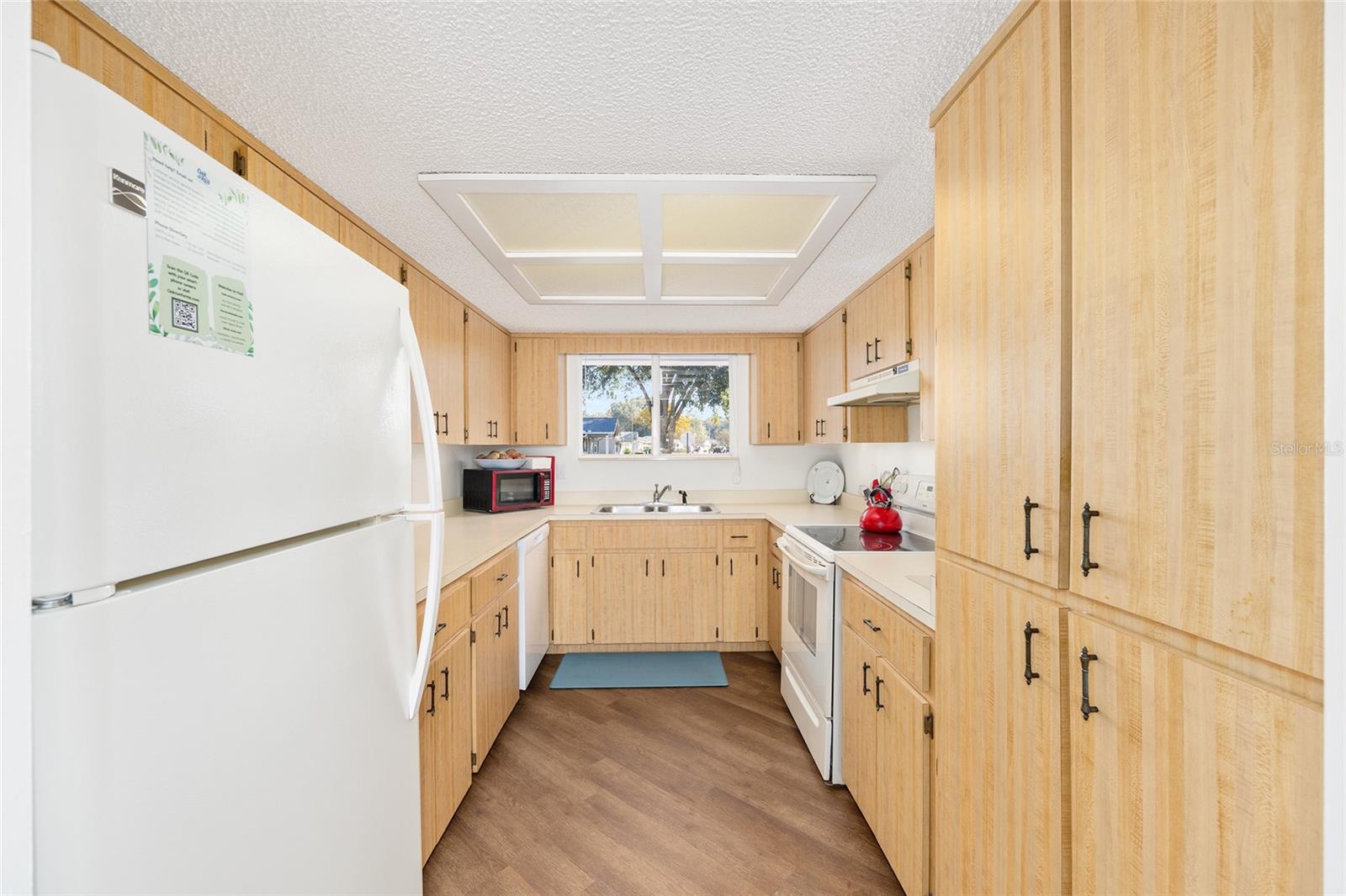 OAK RUN - Residential