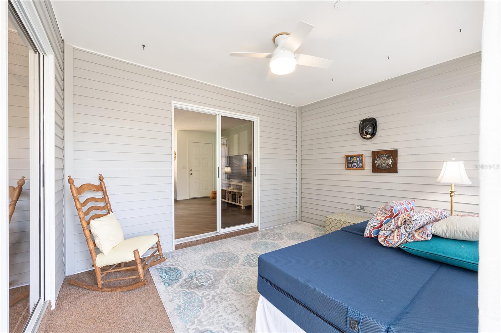 OAK RUN - Residential