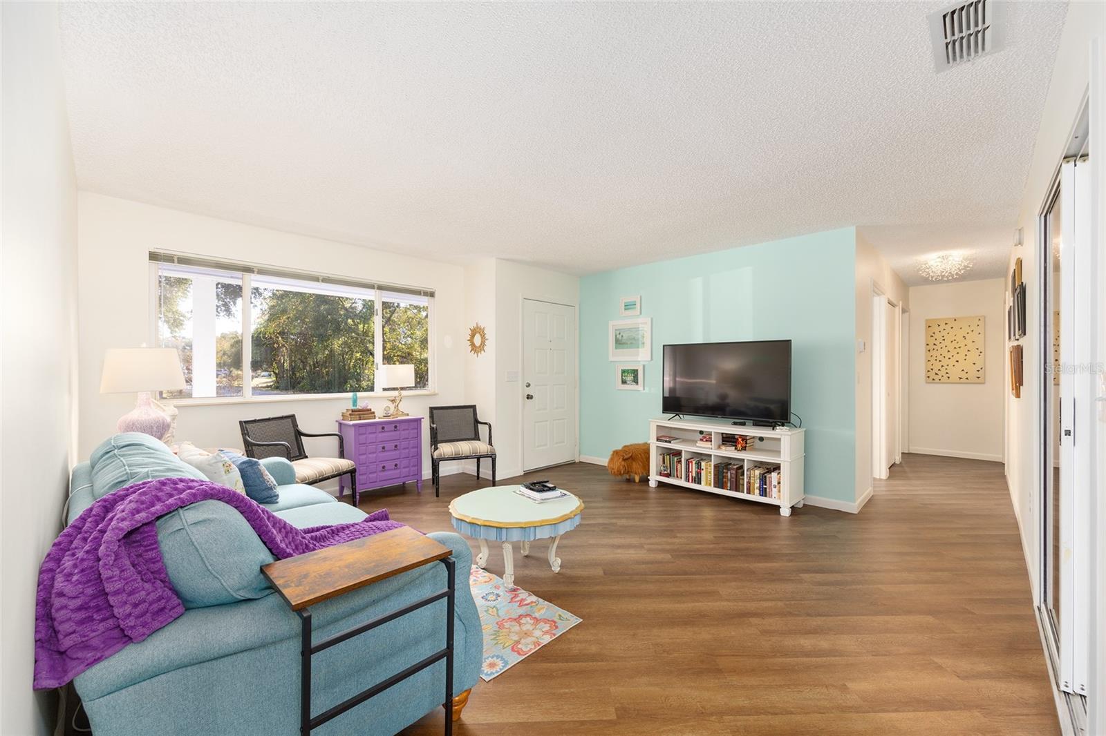 OAK RUN - Residential