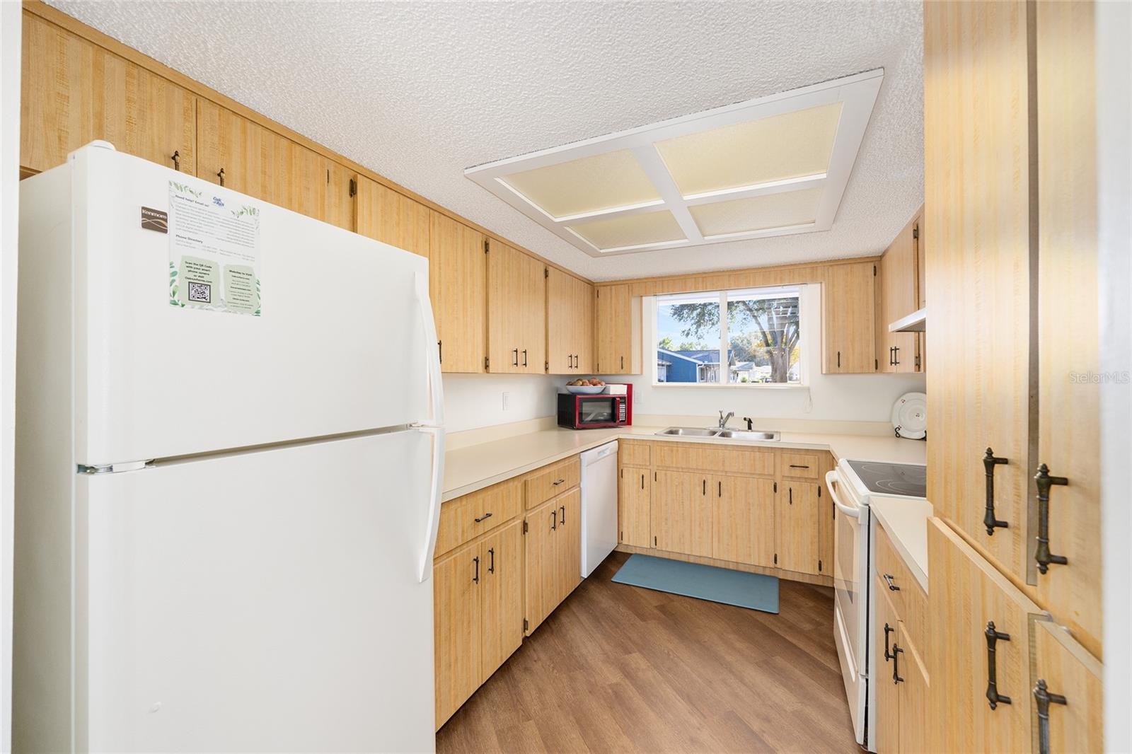 OAK RUN - Residential