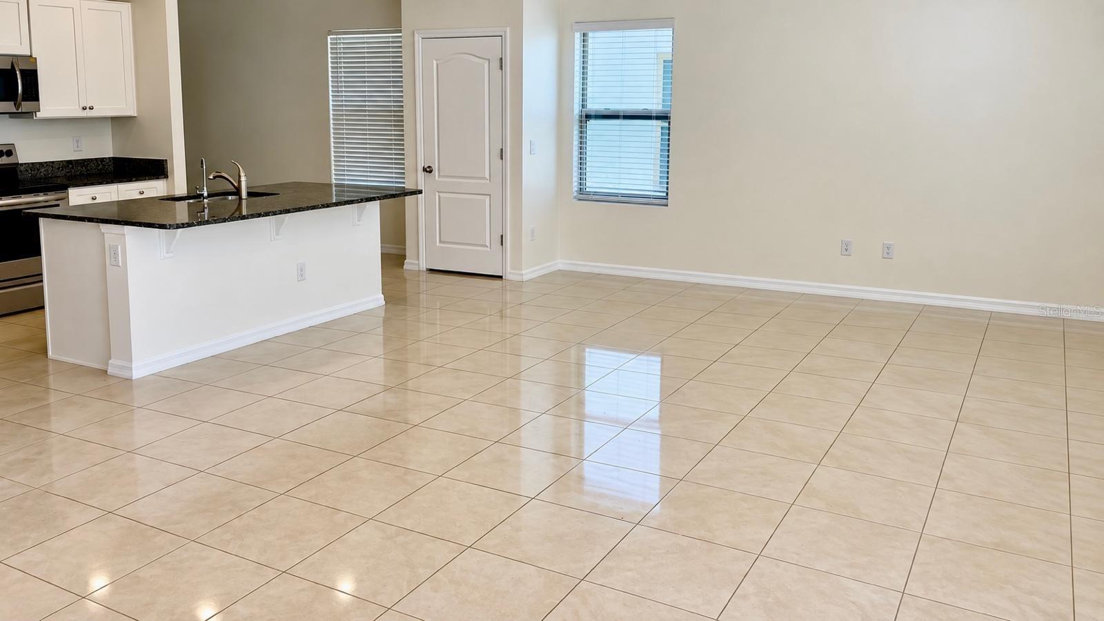 3033 TIMBER HAWK CIRCLE