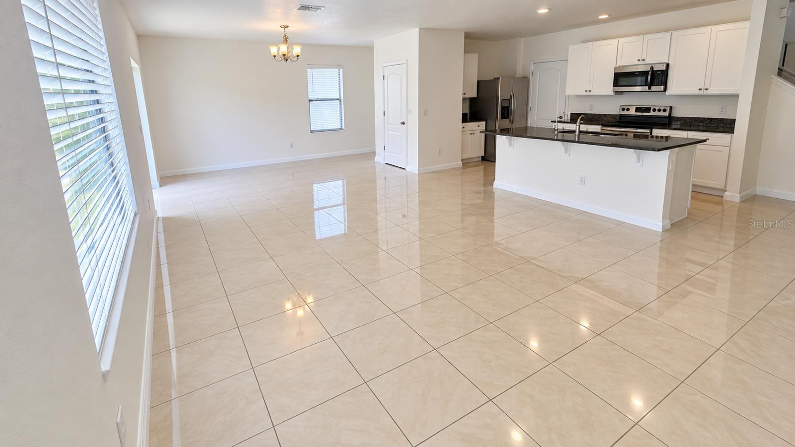3033 TIMBER HAWK CIRCLE