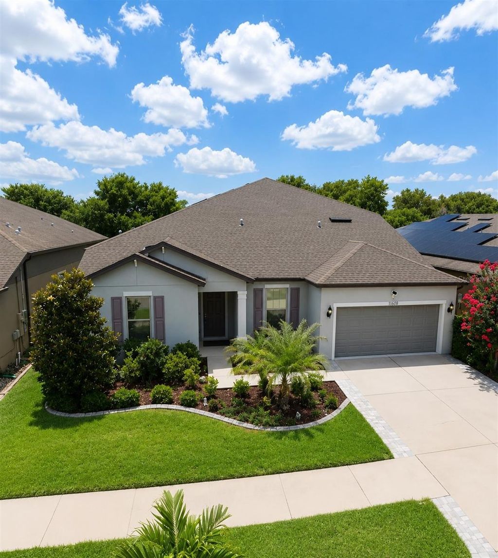 Photo of 11608 Dublin Grafton Drive, Riverview, FL 33579 (MLS # G5113107)