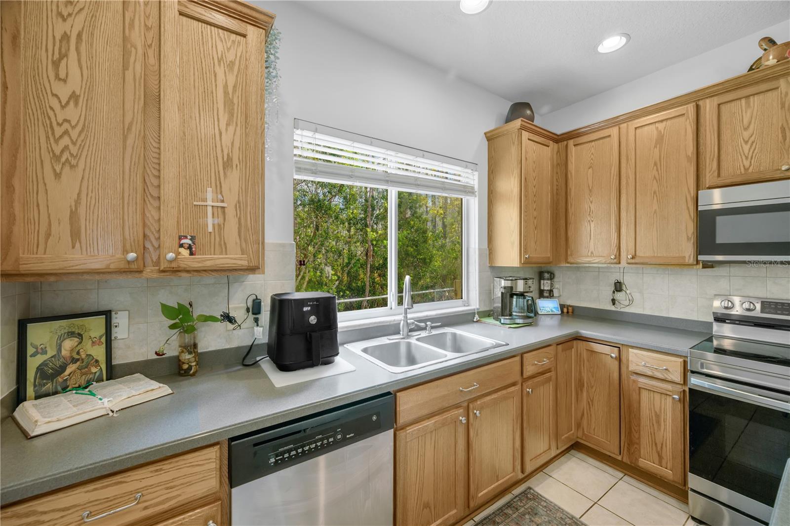 BALLANTRAE VILLAGE 01 - Residential