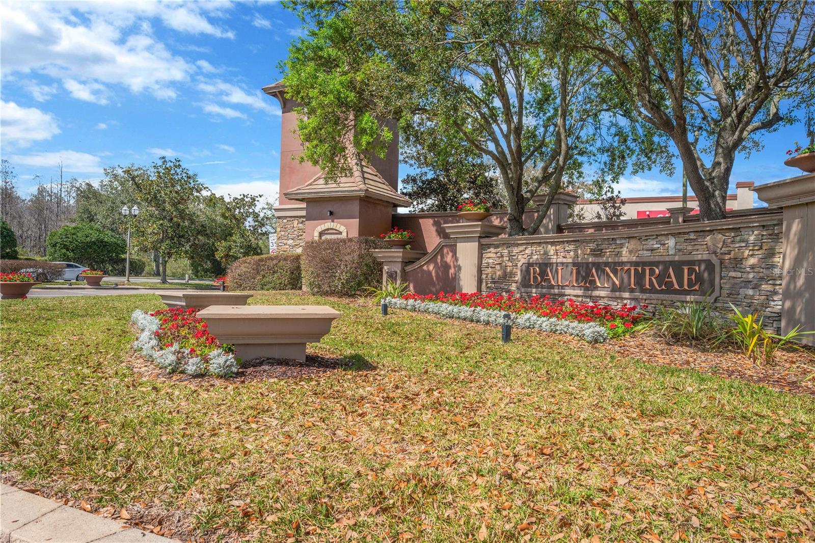 BALLANTRAE VILLAGE 01 - Residential