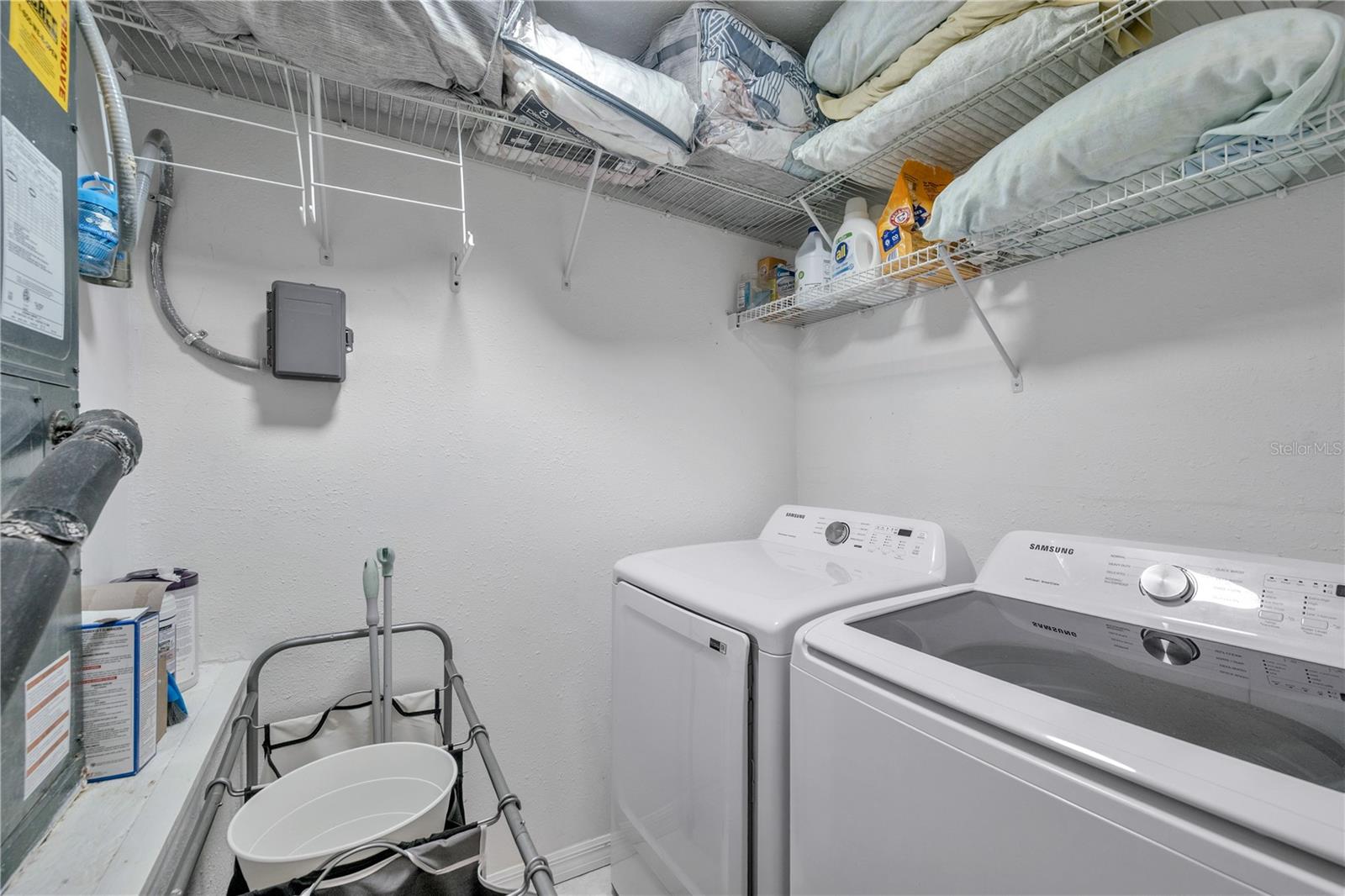 BALLANTRAE VILLAGE 01 - Residential