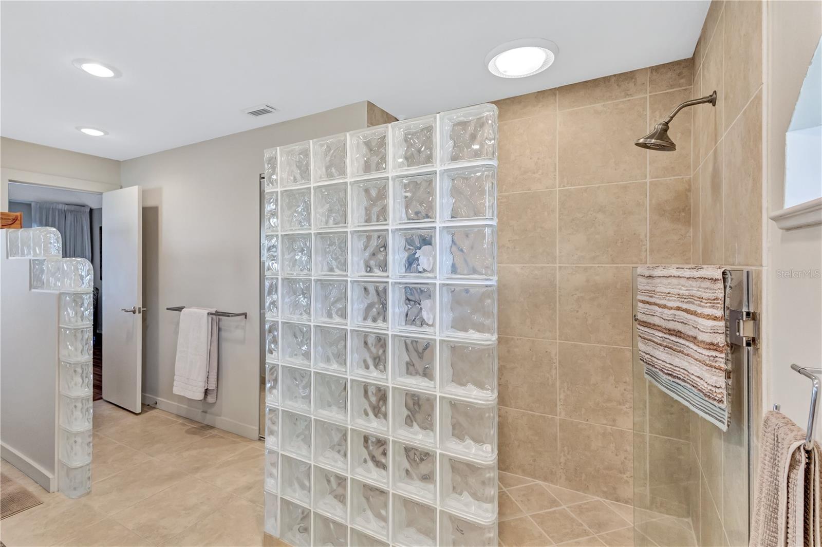 INLETS SEC 04 - Residential