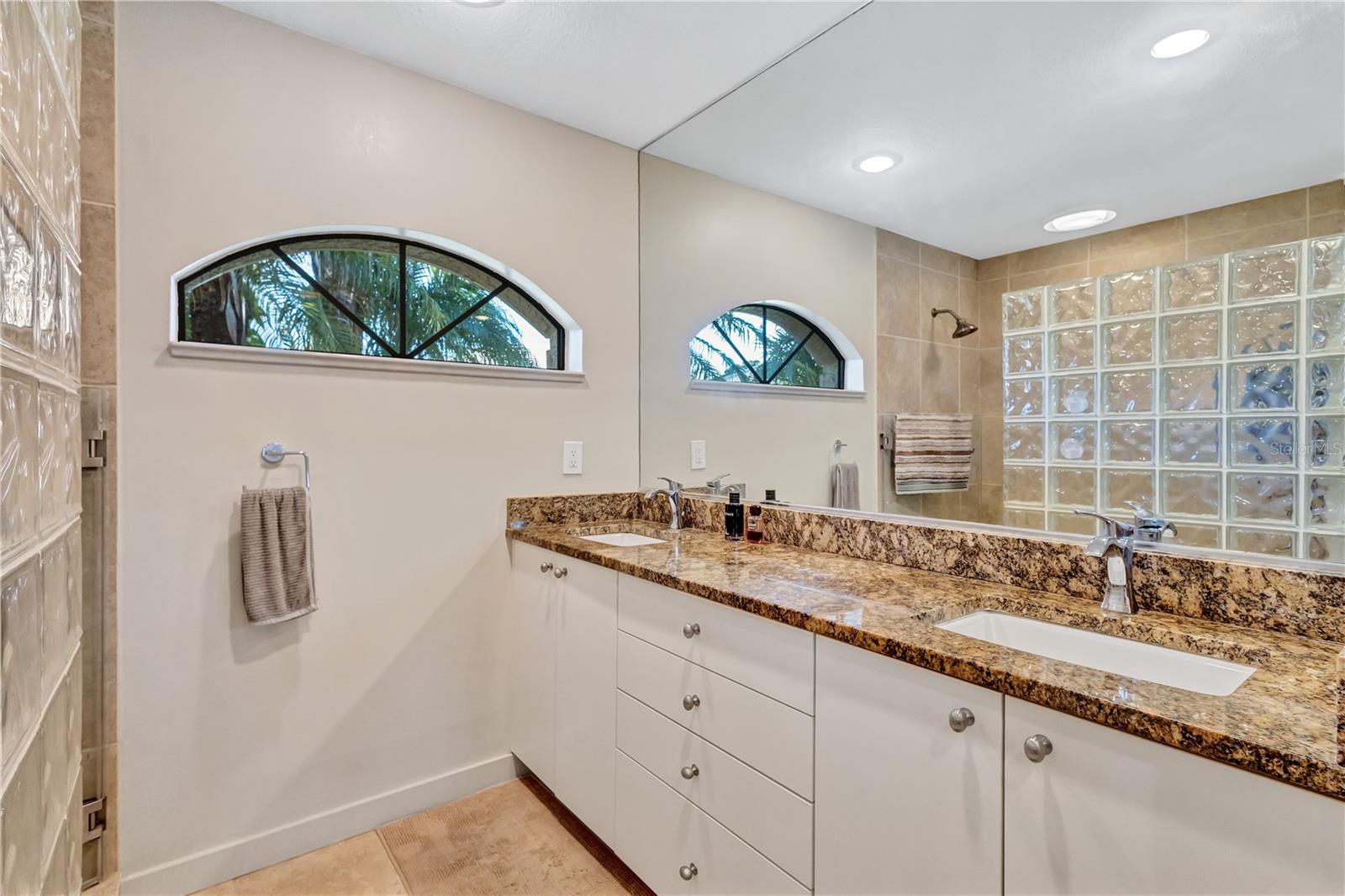 INLETS SEC 04 - Residential