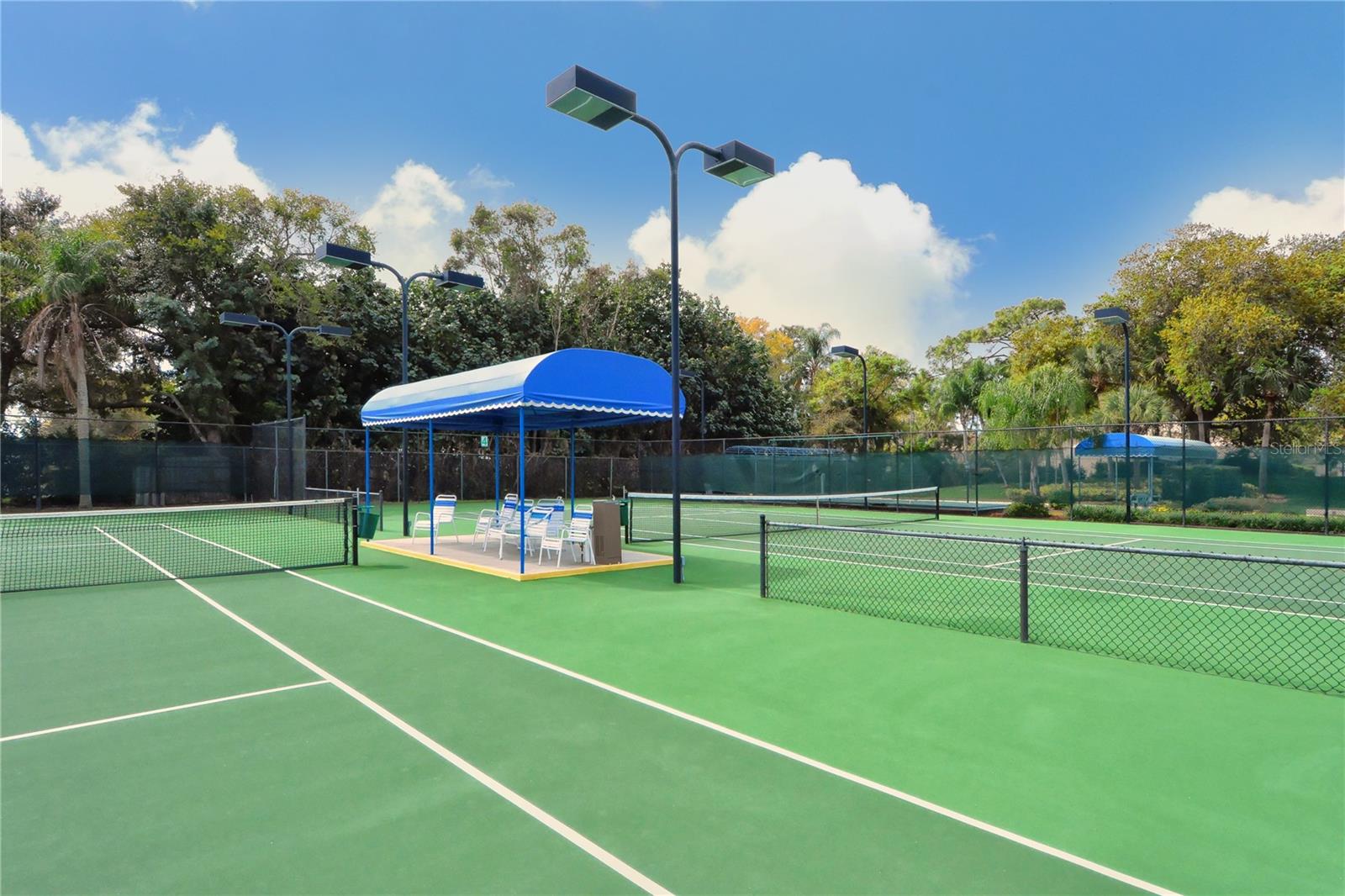 INLETS SEC 04 - Residential