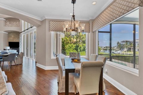 A home in LONGBOAT KEY