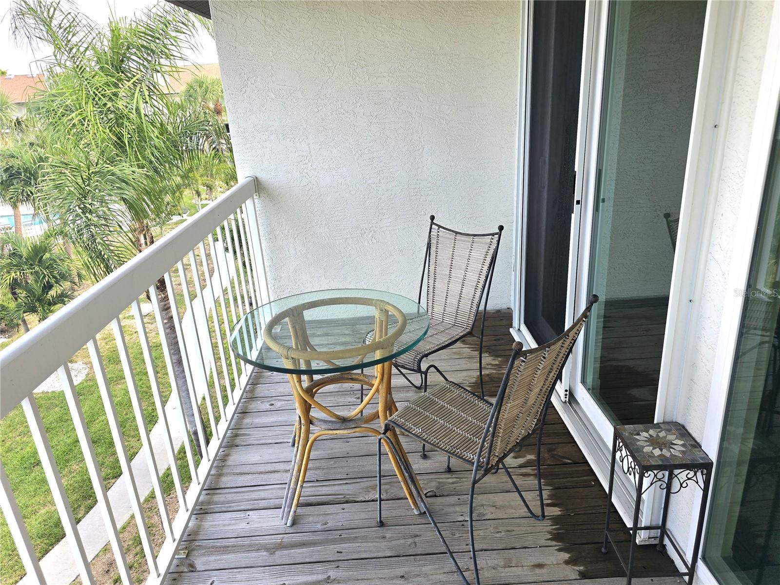 PALMS OF TIERRA - Residential