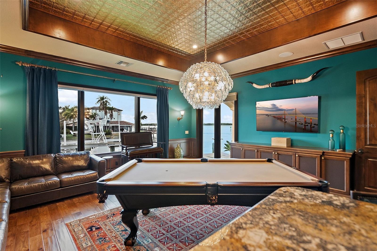 VENETIAN ISLES - Residential