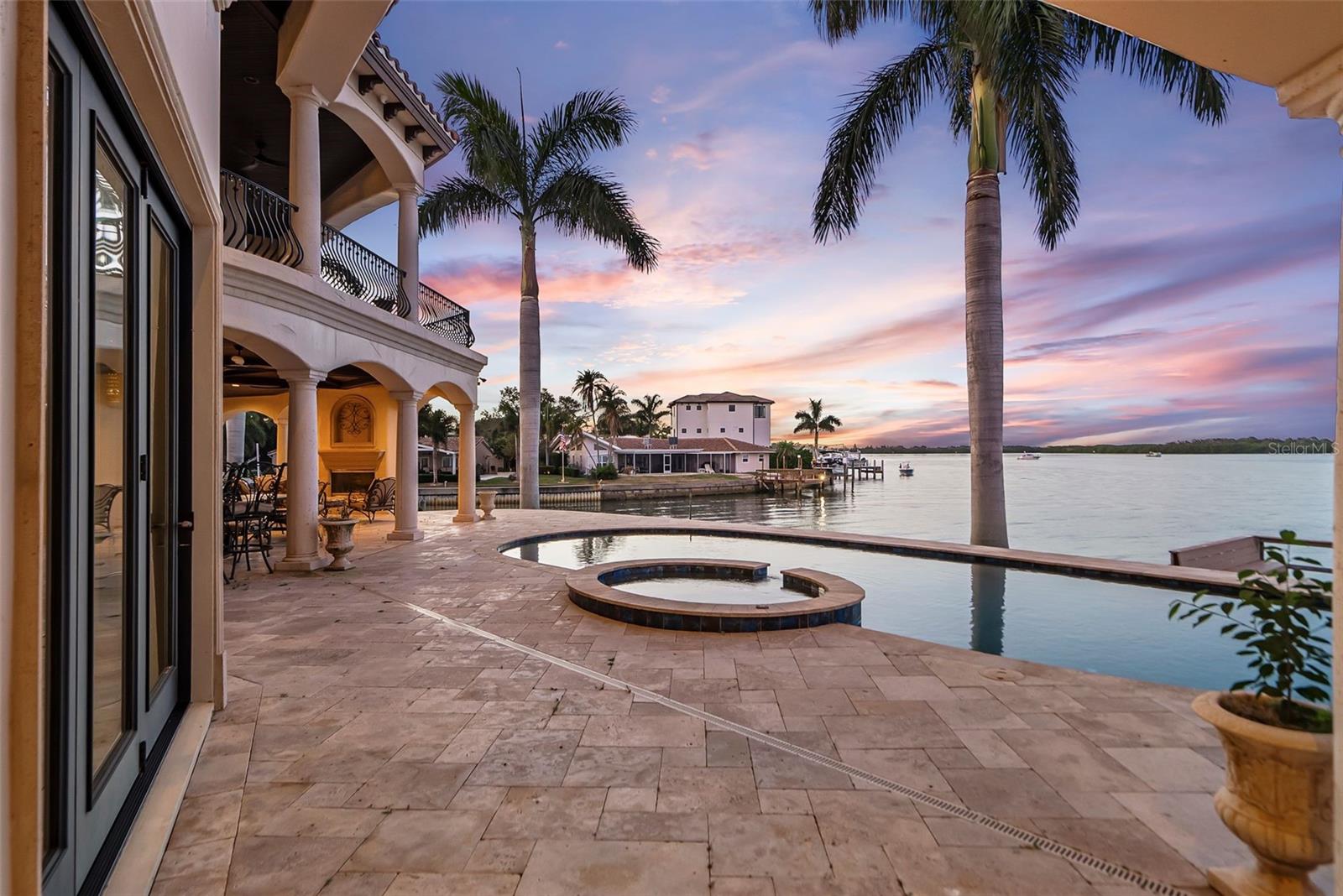 VENETIAN ISLES - Residential