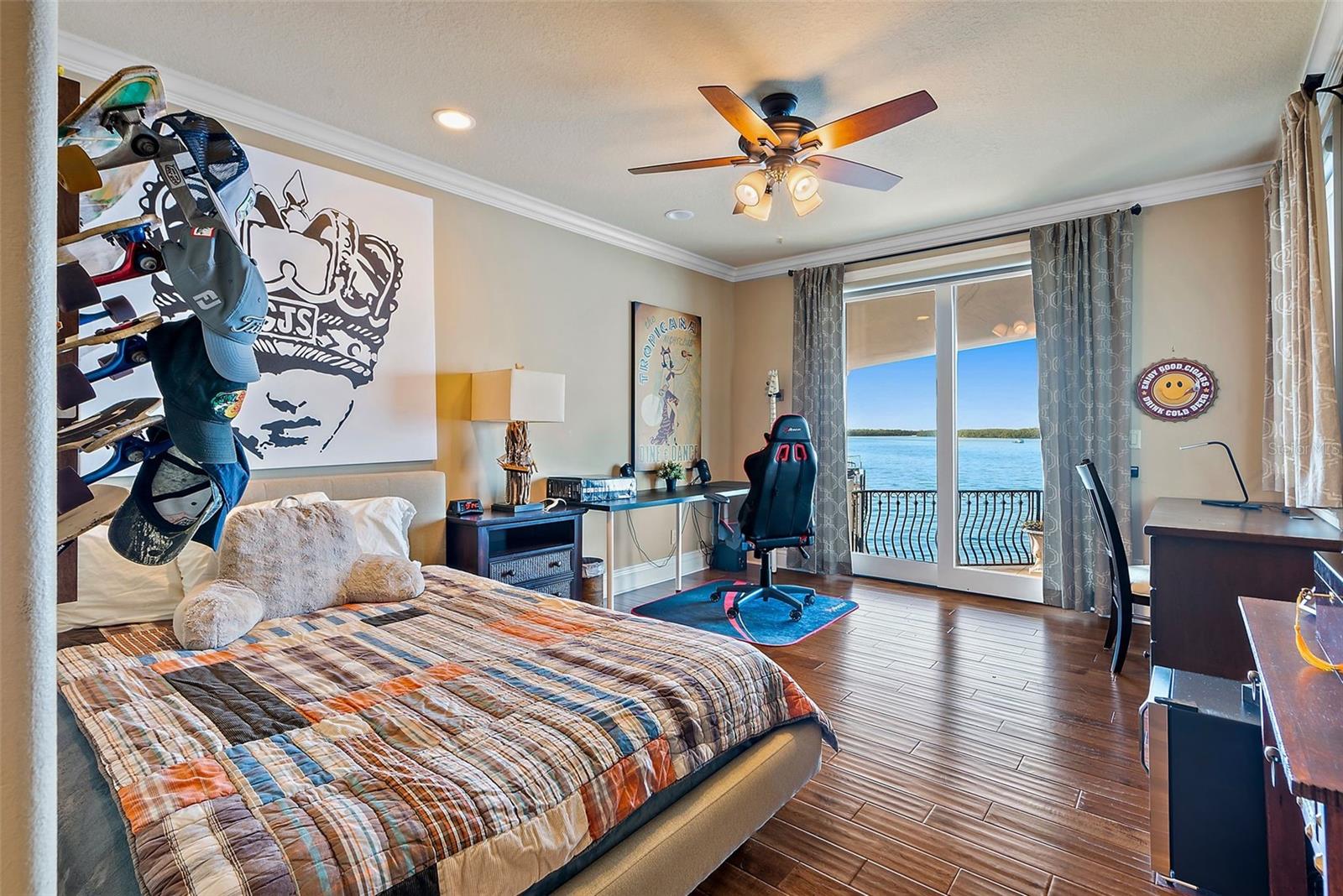 VENETIAN ISLES - Residential
