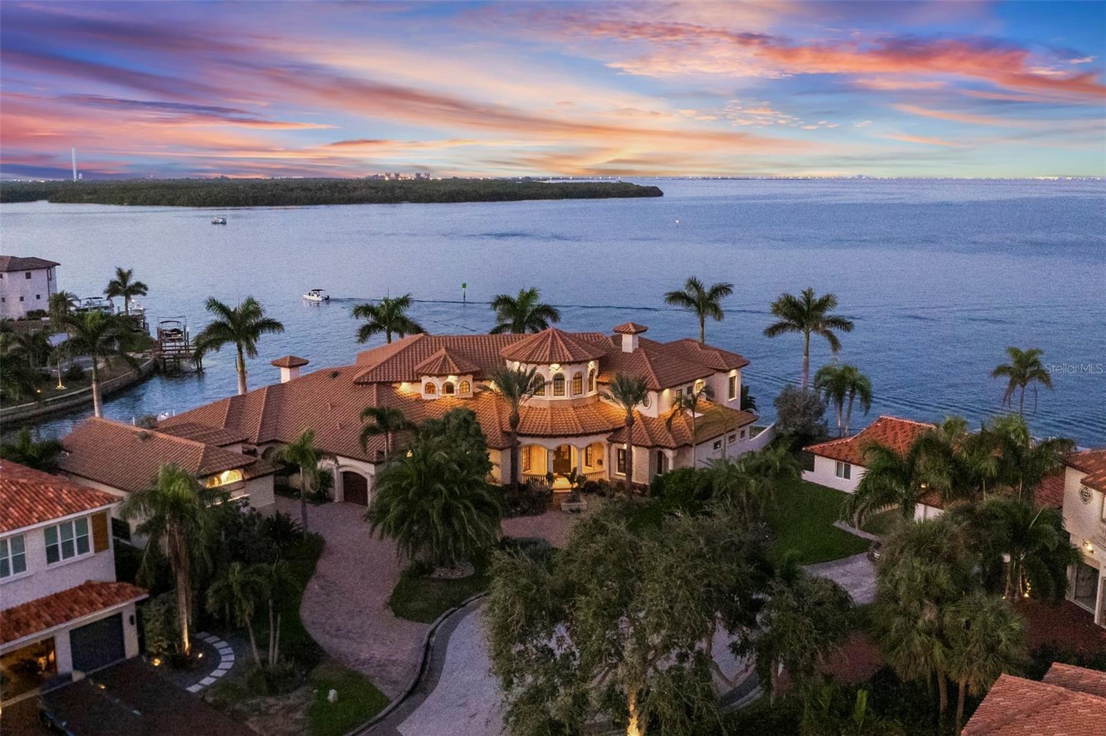 VENETIAN ISLES - Residential