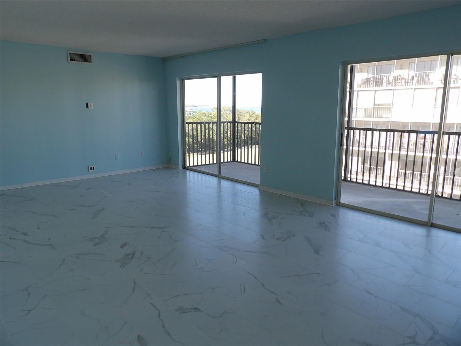 3300 COVE CAY DRIVE 6G