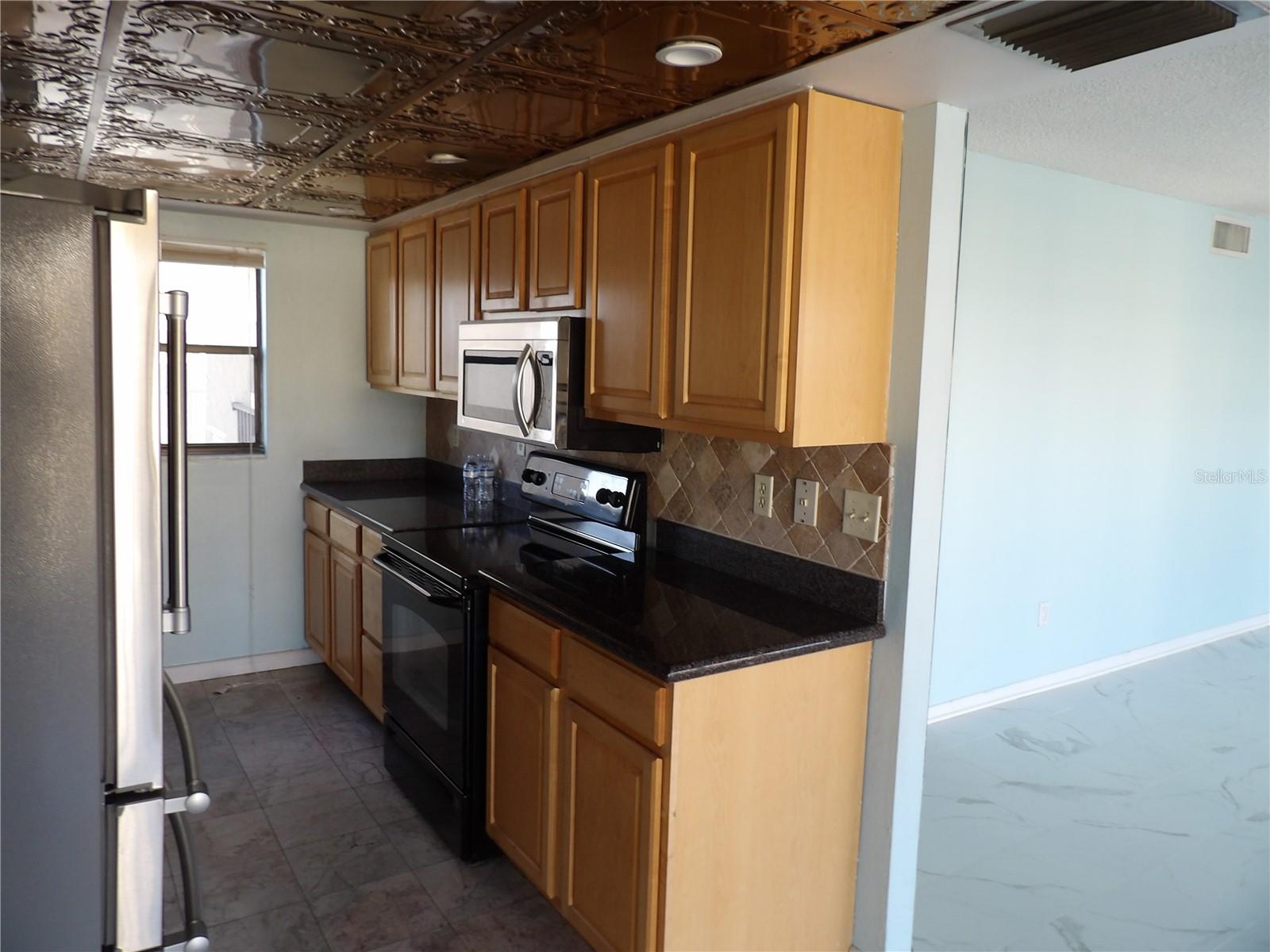 3300 COVE CAY DRIVE 6G