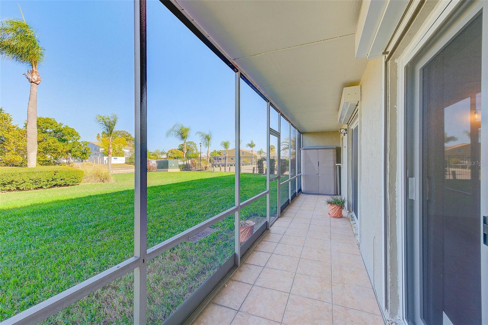 BAY POINTE CONDO - Residential