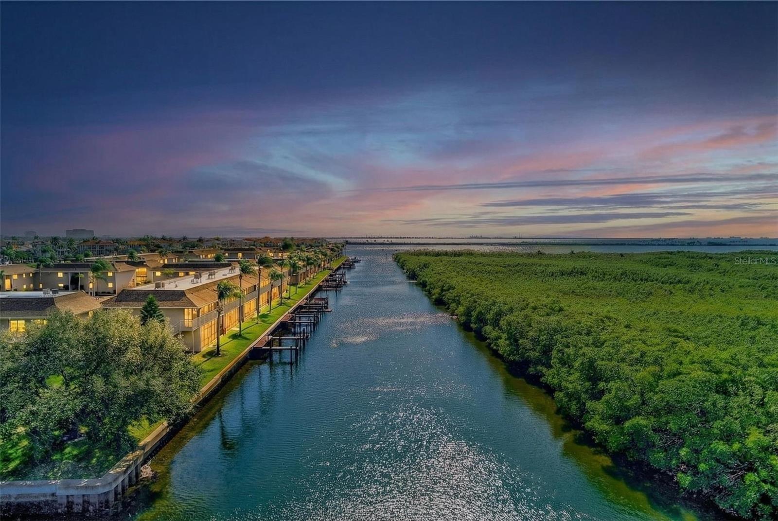 BAY POINTE CONDO - Residential