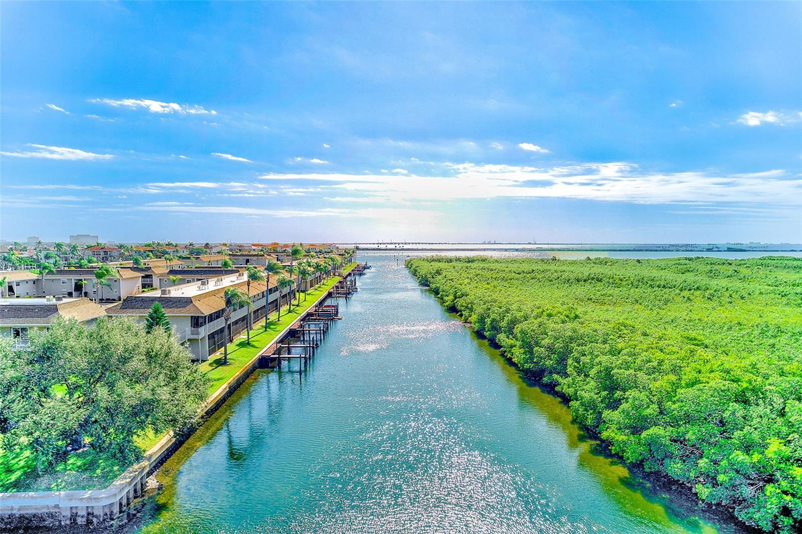 BAY POINTE CONDO - Residential