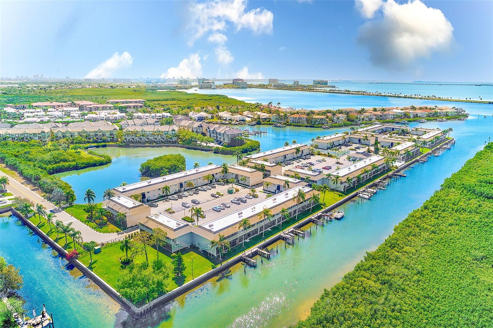 BAY POINTE CONDO - Residential