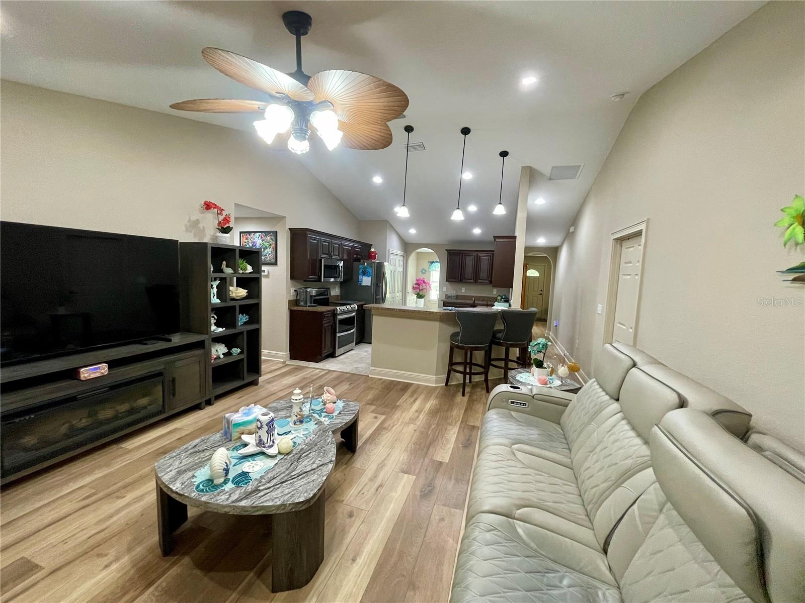 BELLEVIEW HEIGHTS ESTATE - Residential