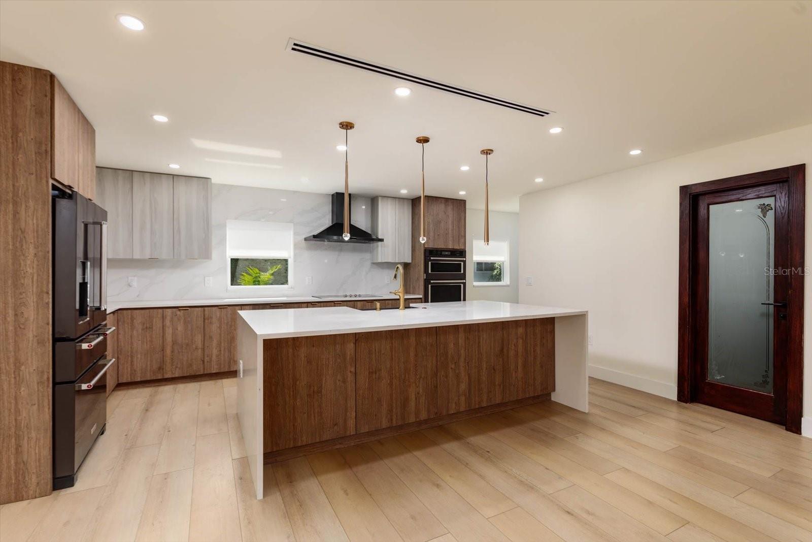 RIVER HAVEN ESTATES SUBDIVISIO - Residential