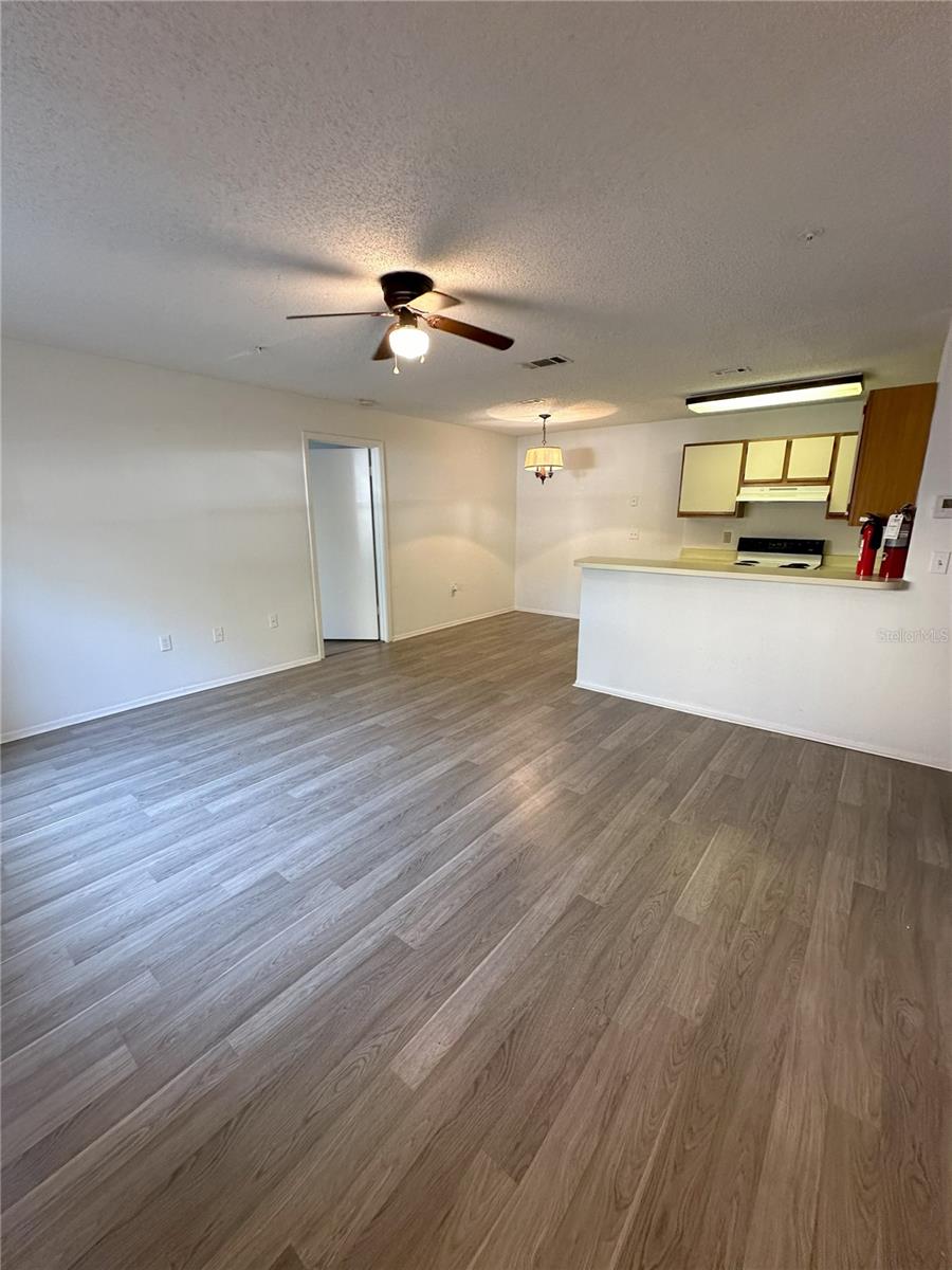 627 DORY LANE 102