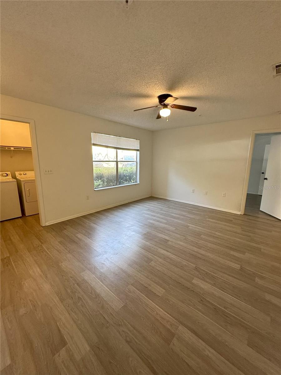 627 DORY LANE 102
