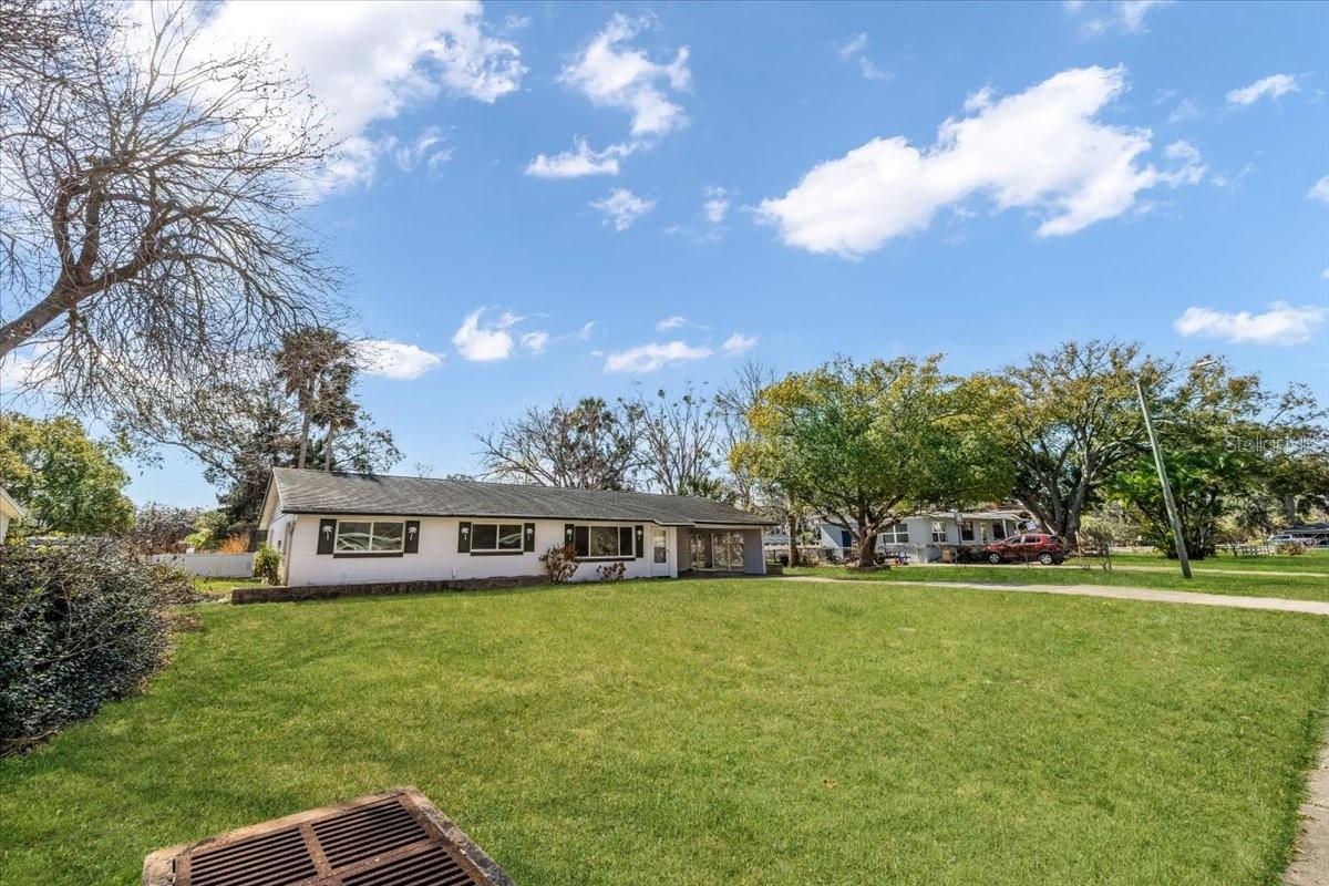 PALM GROVE - Residential