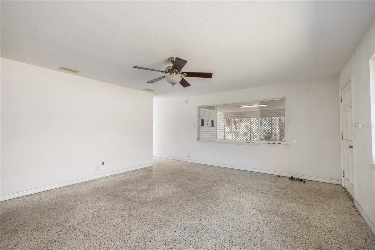 PALM GROVE - Residential