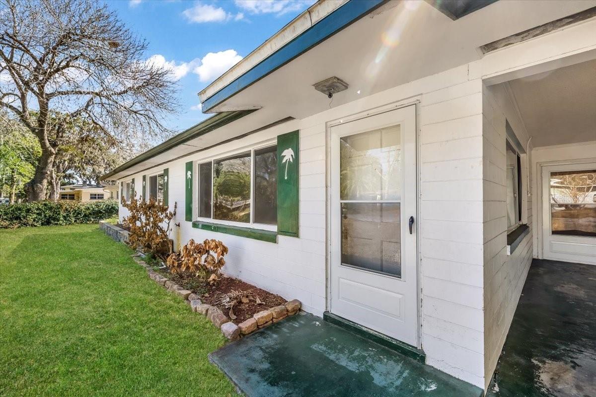 PALM GROVE - Residential