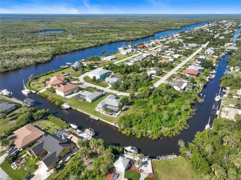 A home in PORT CHARLOTTE